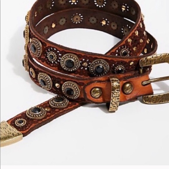 Accessories - Free People/Campomaggi Sarno belt-large to XL. NWT